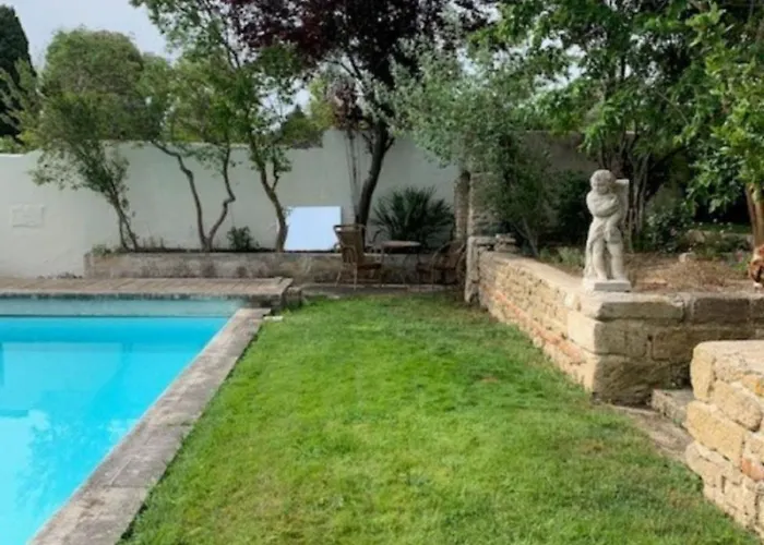 Terralha ホームステイ Meynes