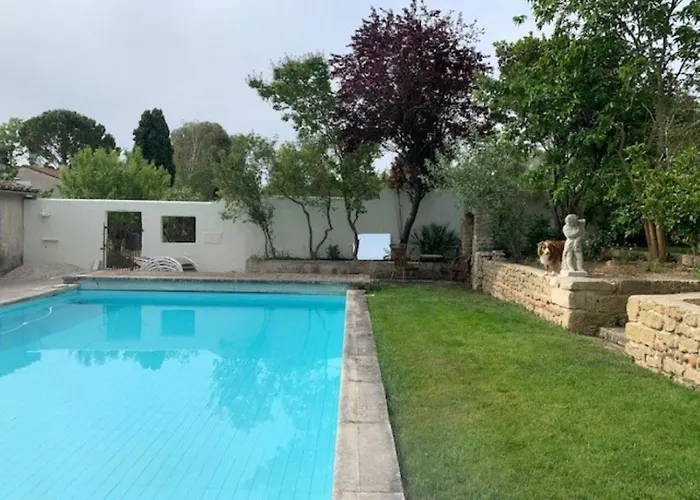 ホームステイ Terralha Meynes