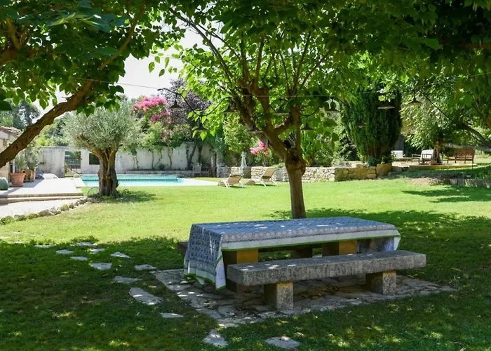 Terralha منزل للإقامة Meynes